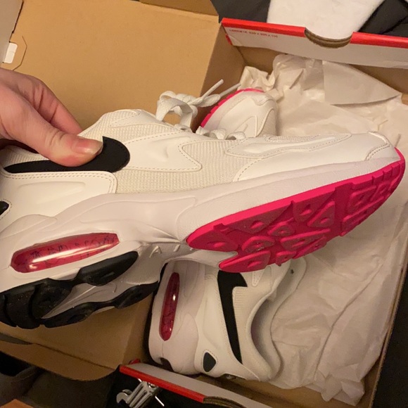 Nike running shoes - Picture 4 of 4